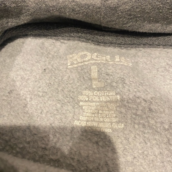 Rogue “don’t weaken” hoodie - Picture 2 of 4